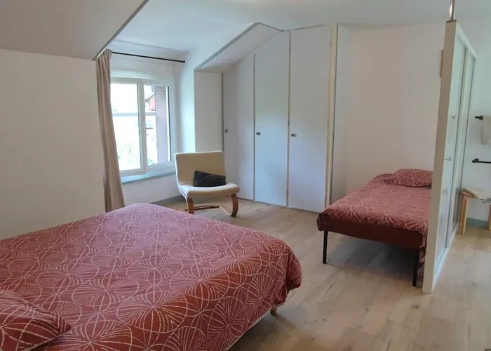 Les D'hotes De La Bastide Du Puech 住宿加早餐酒店 Cransac